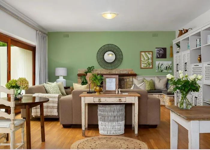 Valley Heights Guest House And B & B
